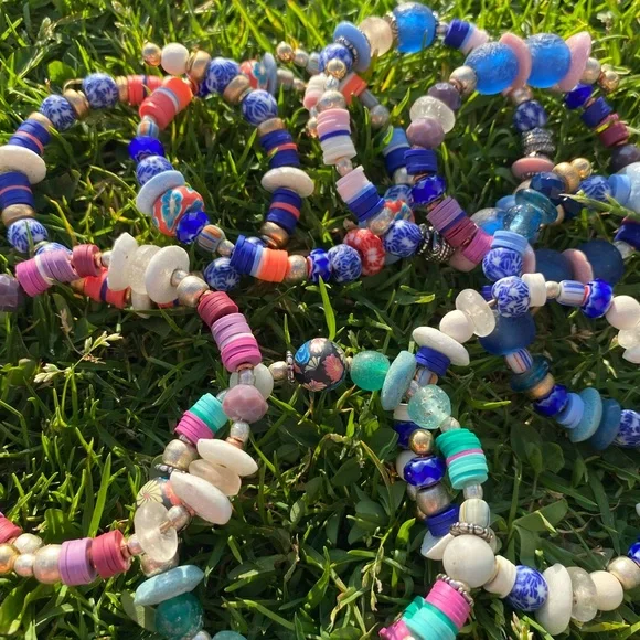 2 piece Handmade bracelet set /stack, in beachy blues. And pinks - Picture 11 of 14